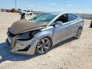 Hyundai Elantra 1.8L 4 2015