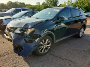 Toyota Rav4 2.5L 4 2015