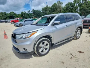 Toyota Highlander 3.5L 6 2016