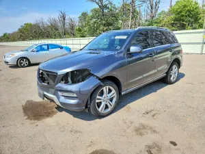 Mercedes-Benz ML 3.5L 6 2014