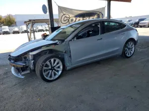 Tesla Model 3 2018