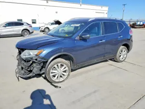Nissan Rogue 2.5L 4 2015