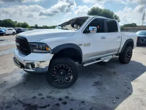 RAM 1500 5.7L 8 2014