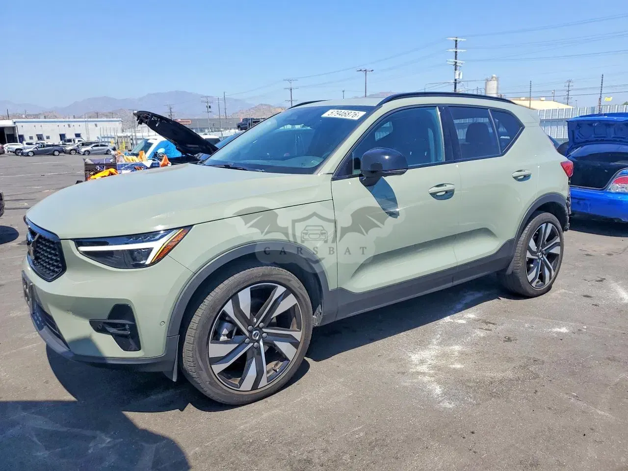 Volvo XC40 2.0L 4 2024