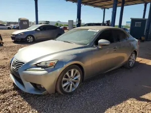 Lexus IS 2.5L 6 2015