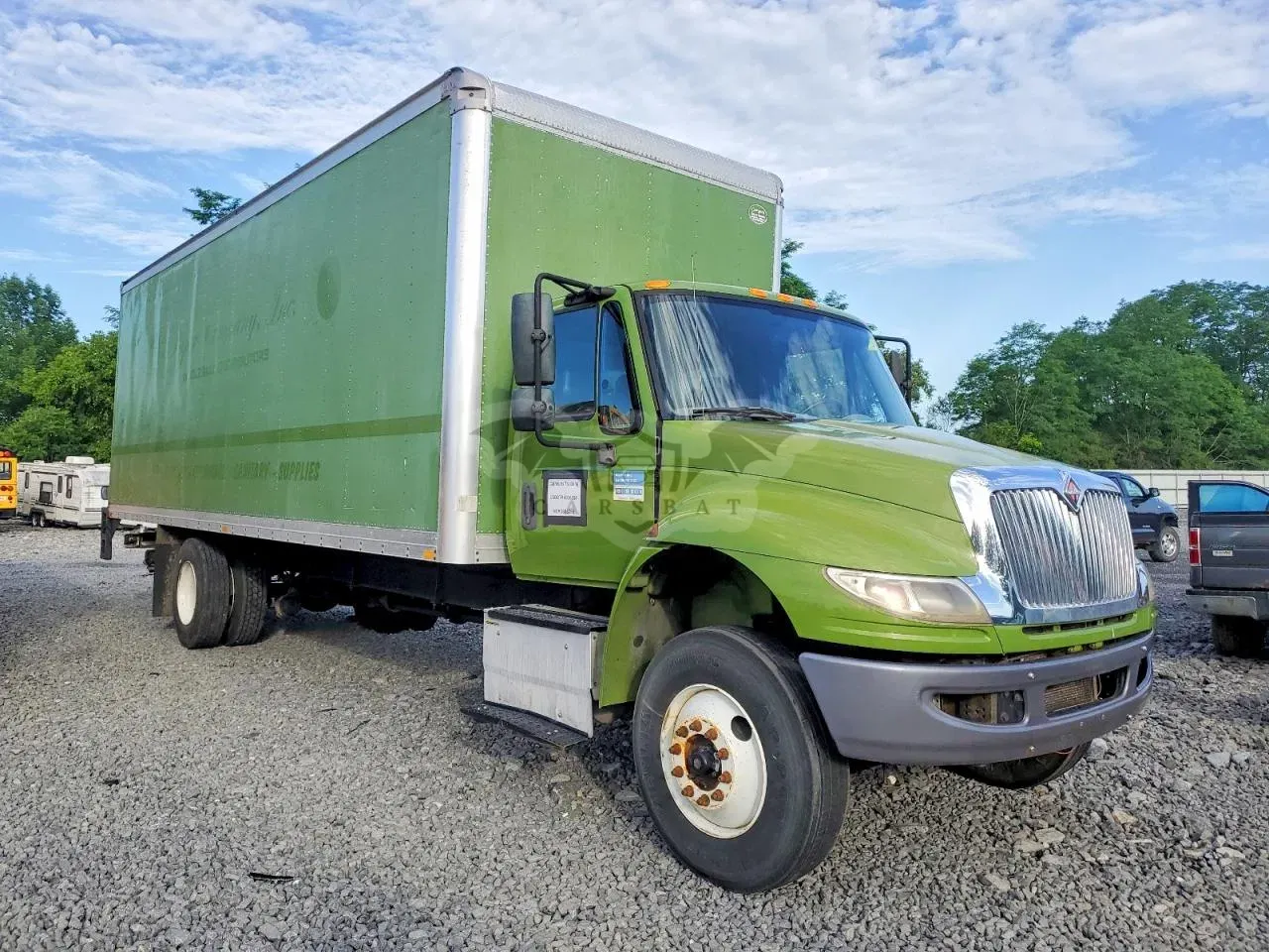 International DuraStar / 4000 6.7L 6 2015