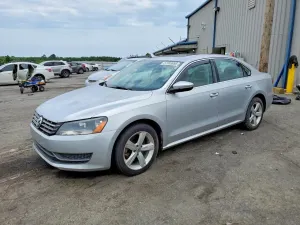 Volkswagen Passat 2.0L 4 2012