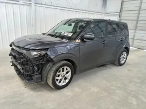 Kia Soul 2.0L 4 2025
