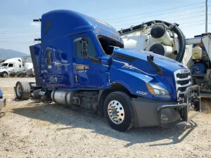 Freightliner Cascadia 14.8L 6 2025