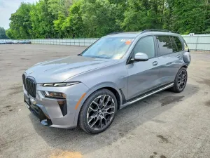 BMW X7 3.0L 6 2024