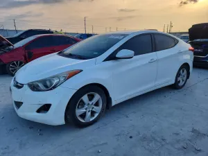 Hyundai Elantra 1.8L 4 2013