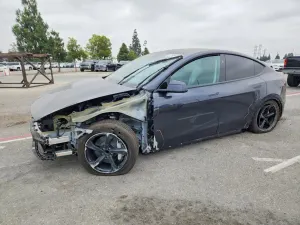 Tesla Model Y 2026