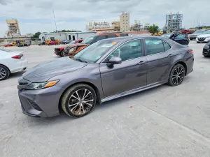 Toyota Camry 2.5L 4 2018