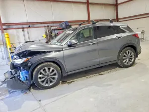 Infiniti QX50 2.0L 4 2021