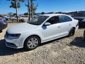 Volkswagen Jetta 1.4L 4 2017