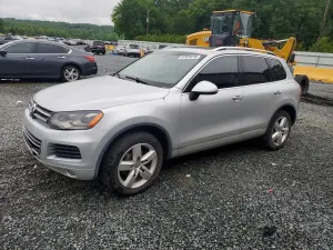 Volkswagen Touareg 3.6L 6 2013