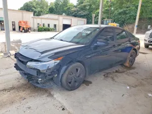 Hyundai Elantra 2.0L 4 2023