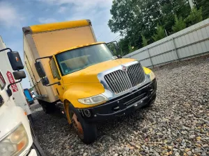 International DuraStar / 4000 7.6L 6 2006