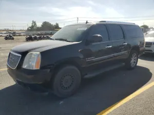 GMC Yukon DENALI 6.2L 8 2007