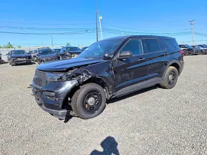 Ford Explorer 3.3L 6 2021