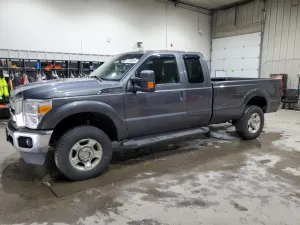 Ford F-250 6.2L 8 2015