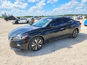 Nissan Altima 2.5L 4 2021