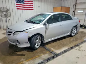 Toyota Corolla 1.8L 4 2013
