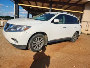 Nissan Pathfinder 3.5L 6 2013