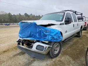 Ford F-250 SUPER DUTY 6.7L 8 2014