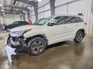 Toyota Highlander 3.5L 6 2018