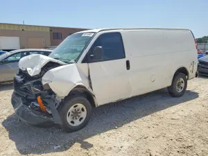 GMC Savana 4.8L 8 2012