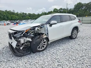 Toyota Highlander 3.5L 6 2022