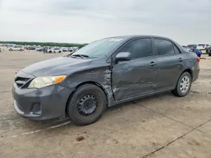 Toyota Corolla 1.8L 4 2011