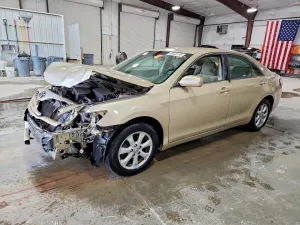 Toyota Camry 2.5L 4 2010