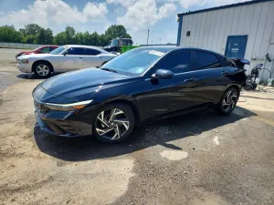 Hyundai Elantra 2.0L 4 2024