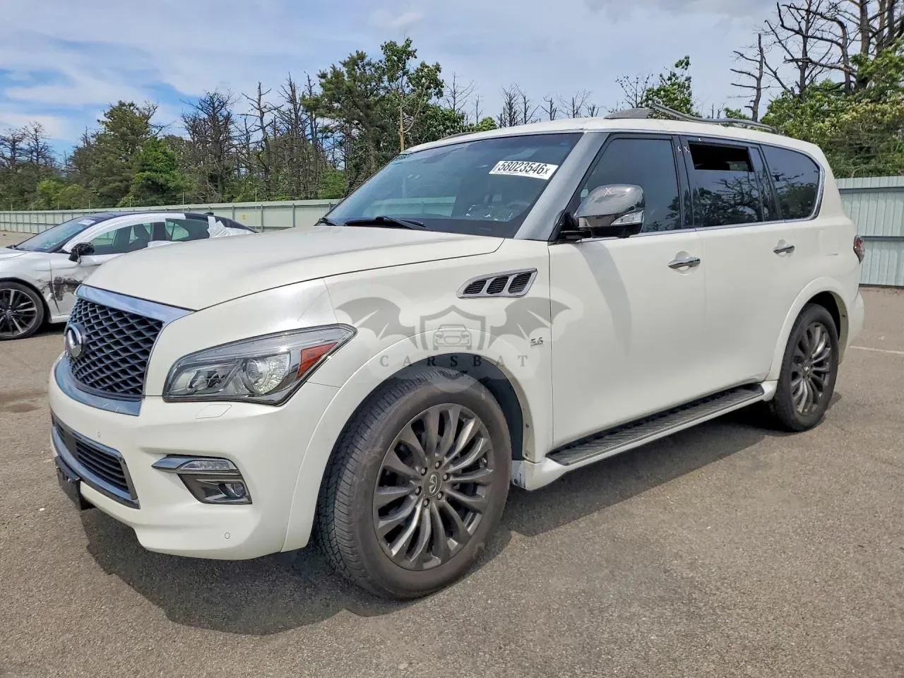 Infiniti QX80 5.6L 8 2015