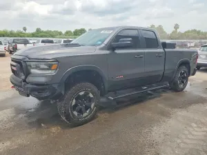 RAM 1500 5.7L 8 2019
