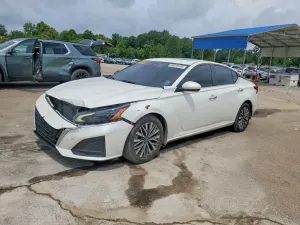 Nissan Altima 2.5L 4 2024