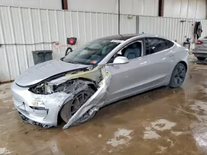 Tesla Model 3 2018