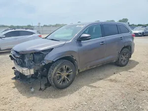 Toyota Highlander 3.5L 6 2018