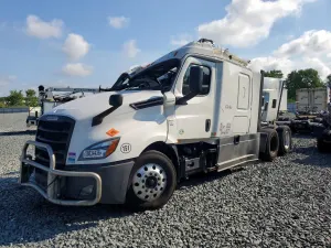 Freightliner Cascadia 14.8L 6 2020