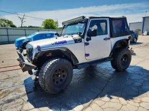 Jeep Wrangler 3.8L 6 2011