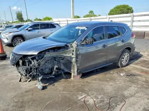 Nissan Rogue 2.5L 4 2020