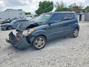 Kia Soul 2.0L 4 2011