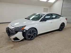 Nissan Altima 2.5L 4 2025