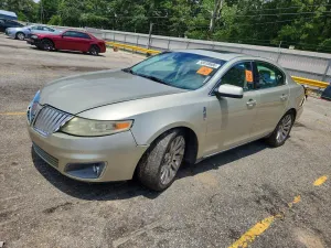 Lincoln MKS 3.7L 6 2011