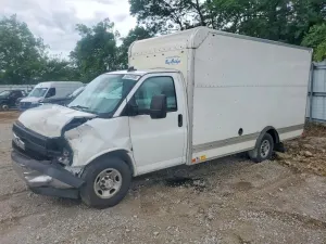 Chevrolet Express 6.6L 8 2021