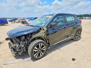 Nissan Kicks 1.6L 4 2020