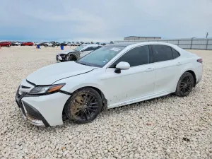 Toyota Camry 3.5L 6 2021