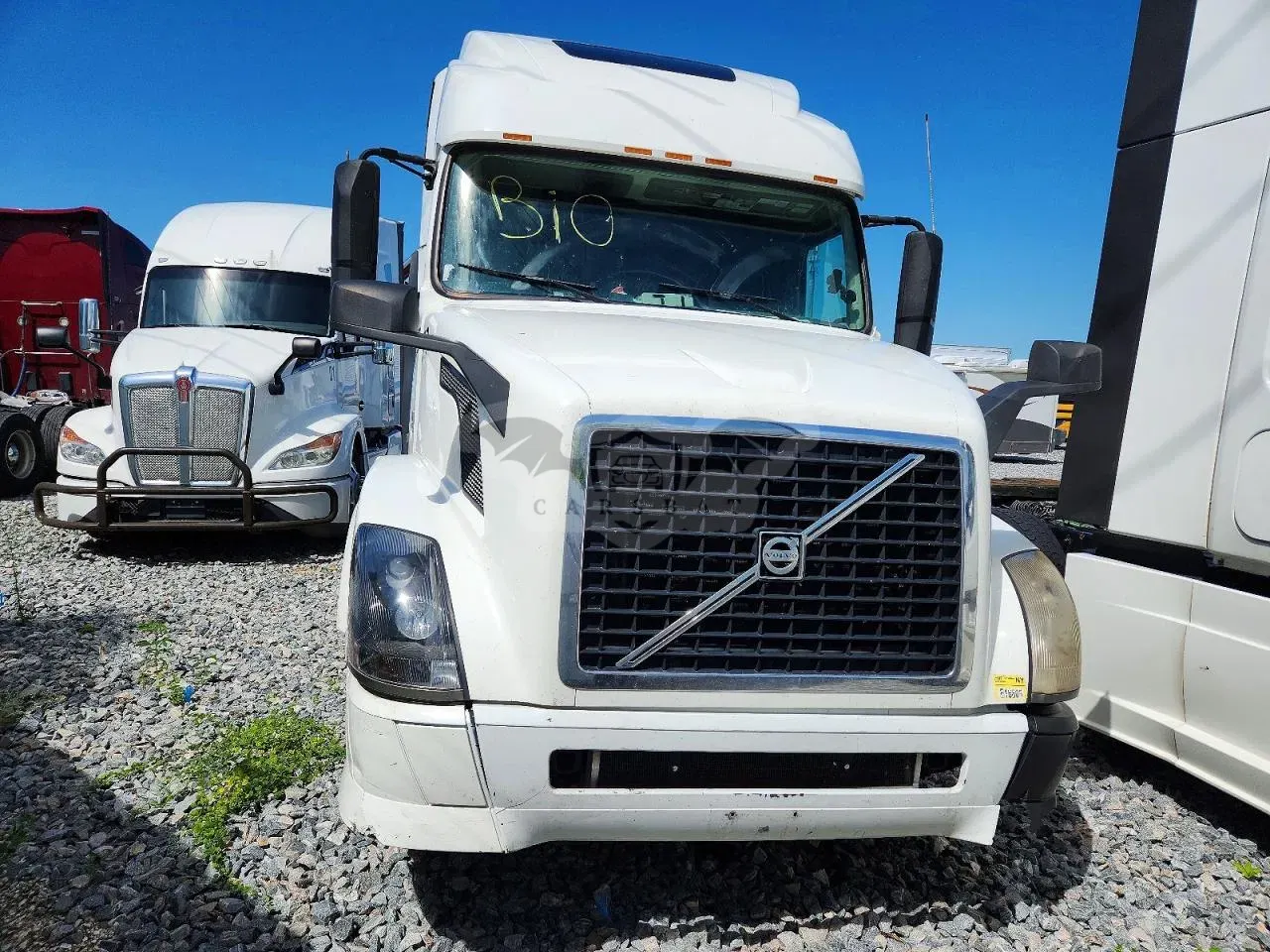 Volvo VNL 12.8L 6 2015